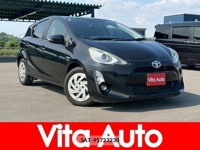 Toyota AQUA 2016-01 8372623-0