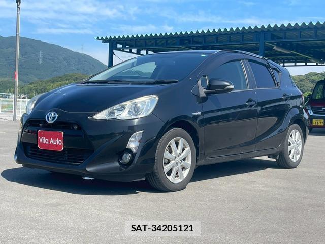 Toyota AQUA 2015-10 8372626-15