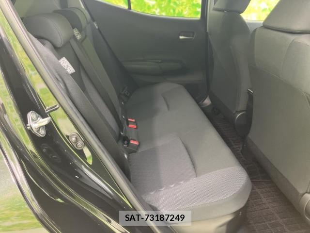 Toyota AQUA 2024-12 8372726-4