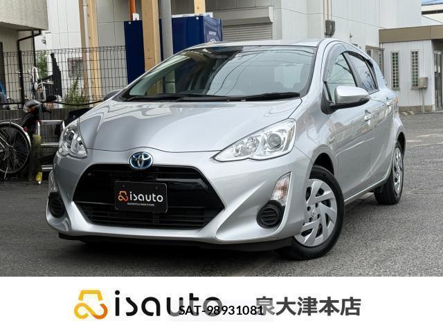 Toyota AQUA 2017-07 8372733-0