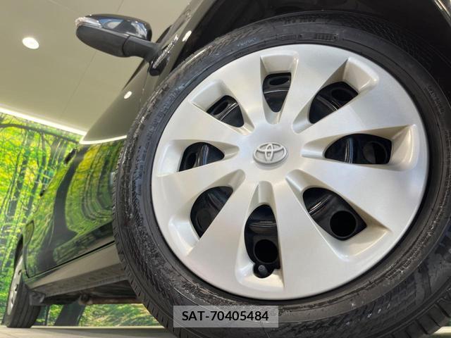Toyota AQUA 2013-09 8372981-12