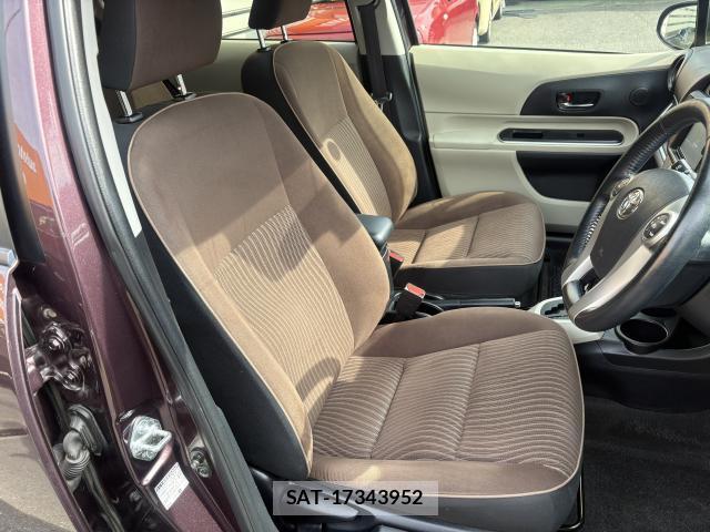 Toyota AQUA 2014-10 8373182-13