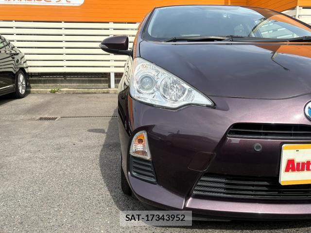 Toyota AQUA 2014-10 8373182-15