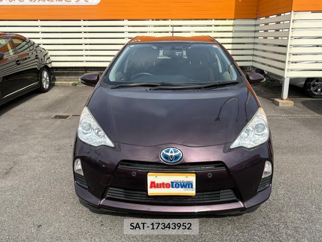 Toyota AQUA 2014-10 8373182-19