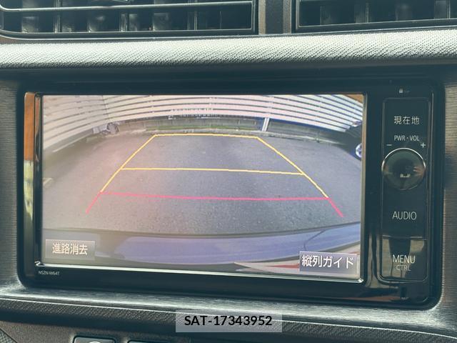 Toyota AQUA 2014-10 8373182-5