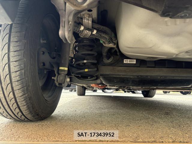 Toyota AQUA 2014-10 8373182-9