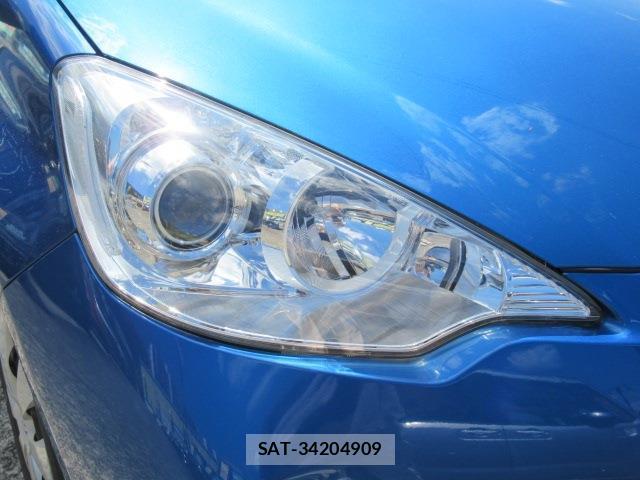 Toyota AQUA 2013-08 8373188-10