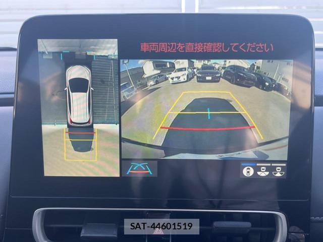 Toyota AQUA 2022-01 8373328-2