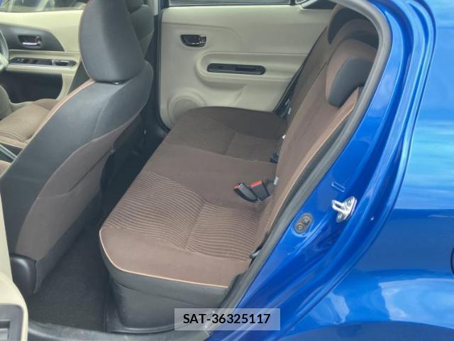 Toyota AQUA 2014-07 8373465-6