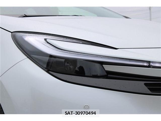 Toyota AQUA 2025-10 8373540-10