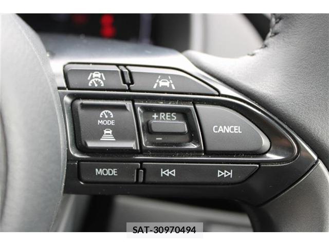 Toyota AQUA 2025-10 8373540-2