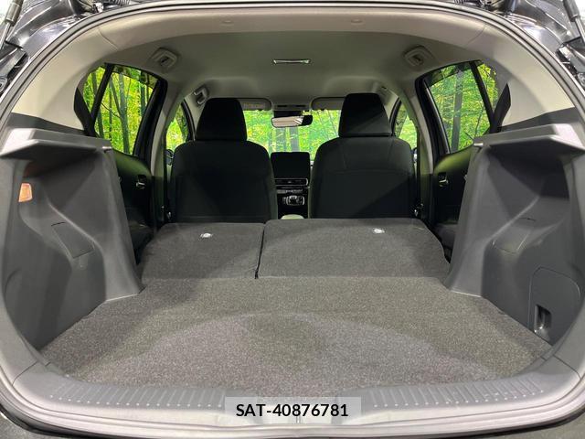 Toyota AQUA 2025-02 8373592-10