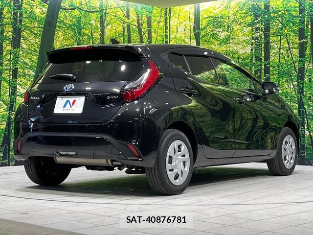 Toyota AQUA 2025-02 8373592-17