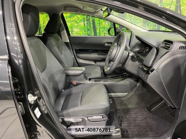 Toyota AQUA 2025-02 8373592-8