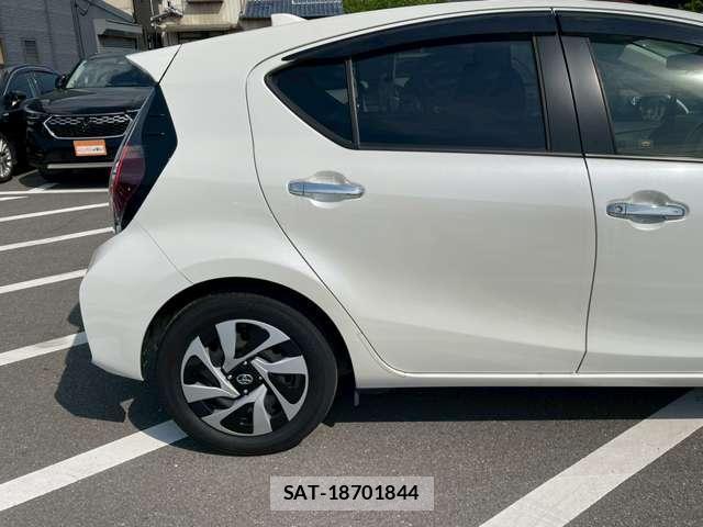 Toyota AQUA 2019-09 8373630-8