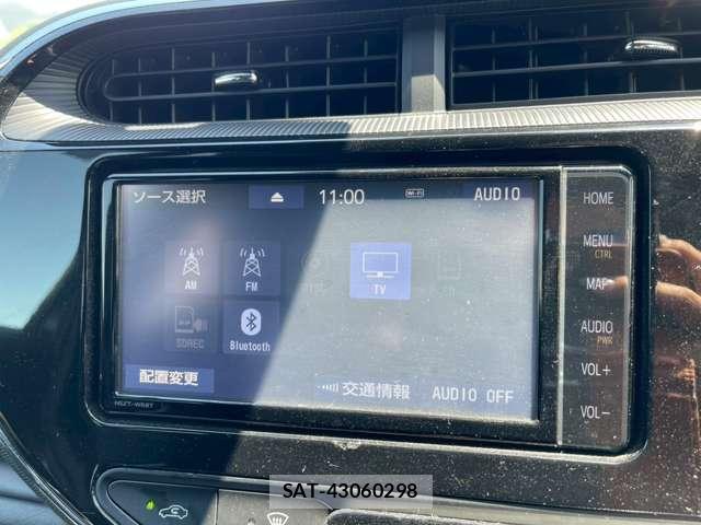 Toyota AQUA 2019-02 8373653-11