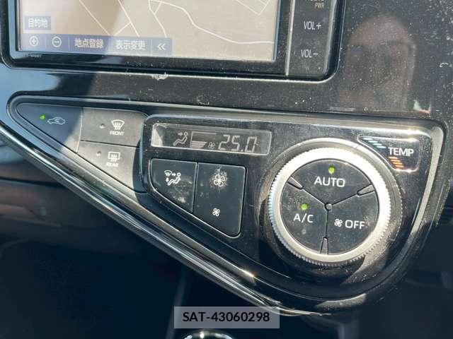 Toyota AQUA 2019-02 8373653-19