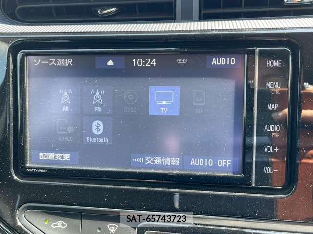 Toyota AQUA 2019-07 8373657-7