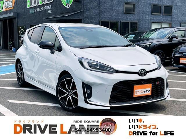Toyota AQUA 2023-01 8373667-0