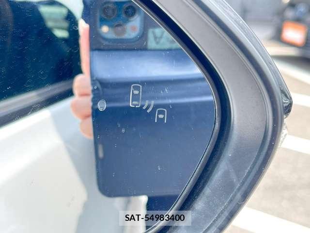 Toyota AQUA 2023-01 8373667-8