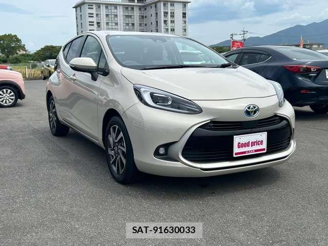 Toyota AQUA 2025-04 8373671-11