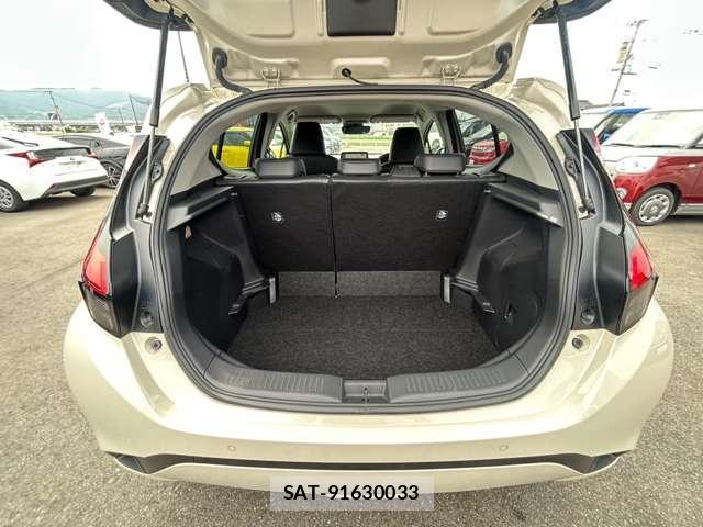 Toyota AQUA 2025-04 8373671-18