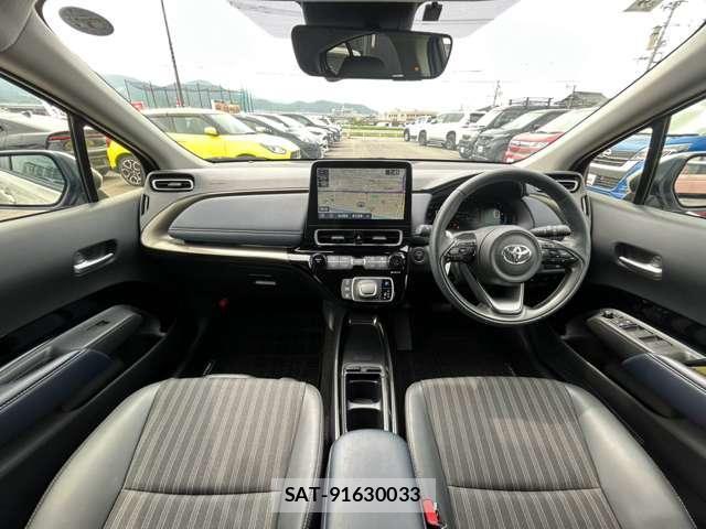 Toyota AQUA 2025-04 8373671-2