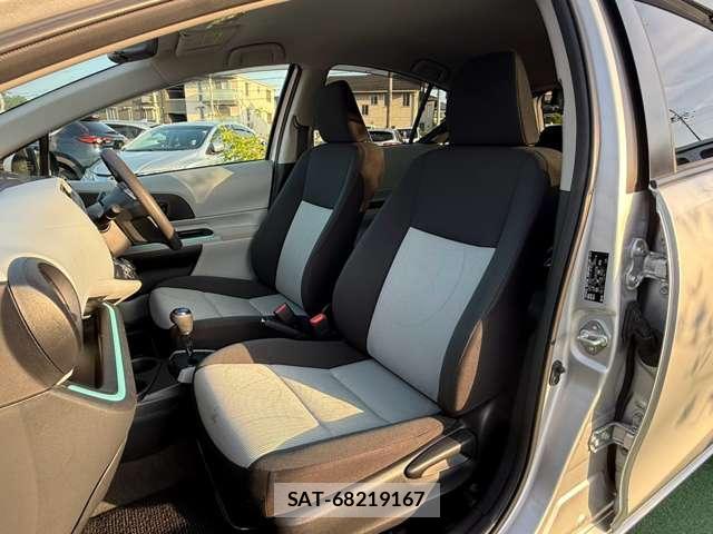 Toyota AQUA 2012-09 8373678-11
