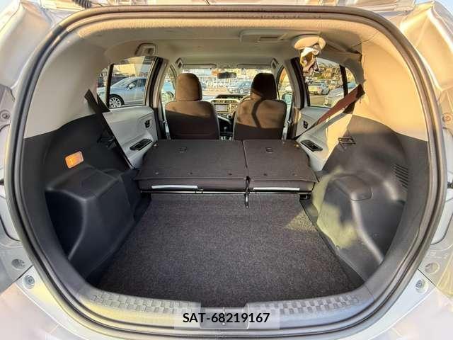 Toyota AQUA 2012-09 8373678-17