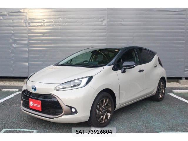 Toyota AQUA 2024-11 8373896-0