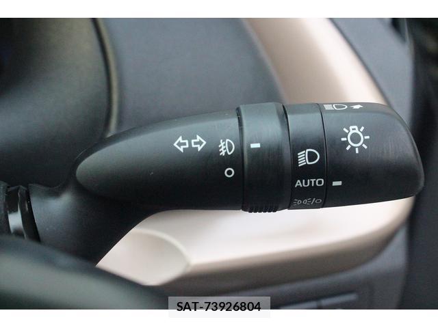 Toyota AQUA 2024-11 8373896-18