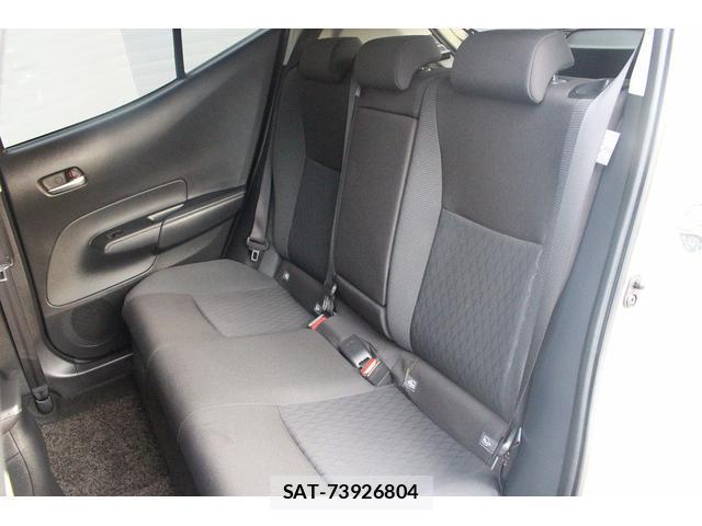 Toyota AQUA 2024-11 8373896-8