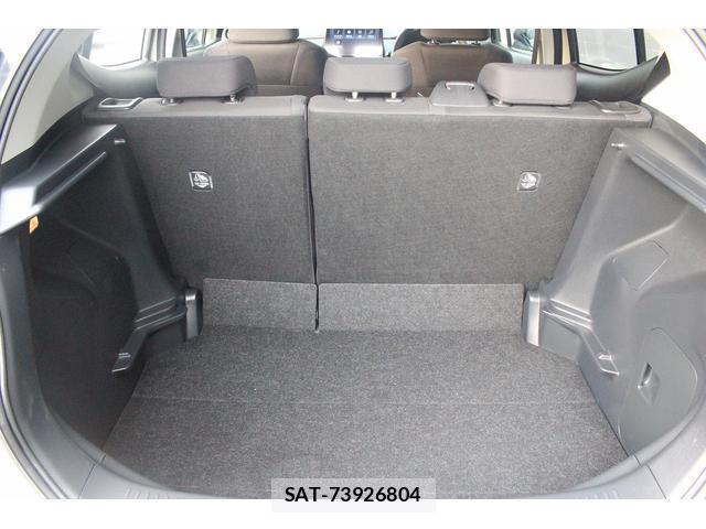Toyota AQUA 2024-11 8373896-9