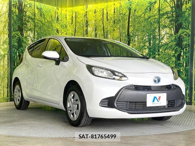Toyota AQUA 2023-07 8373913-14