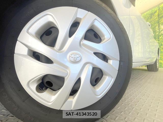 Toyota AQUA 2025-03 8373915-12