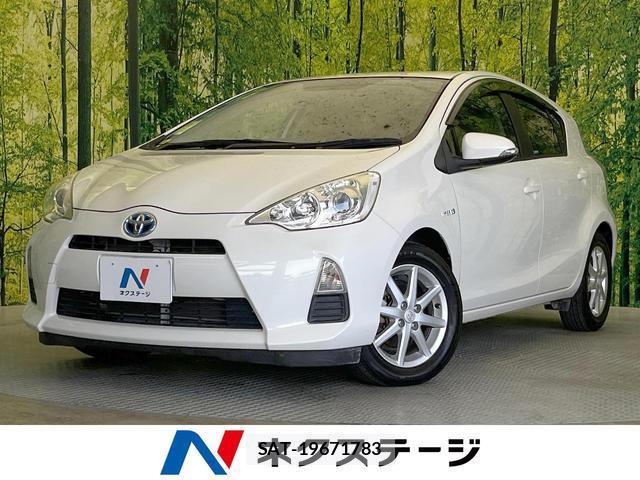 Toyota AQUA 2013-06 8373918-0