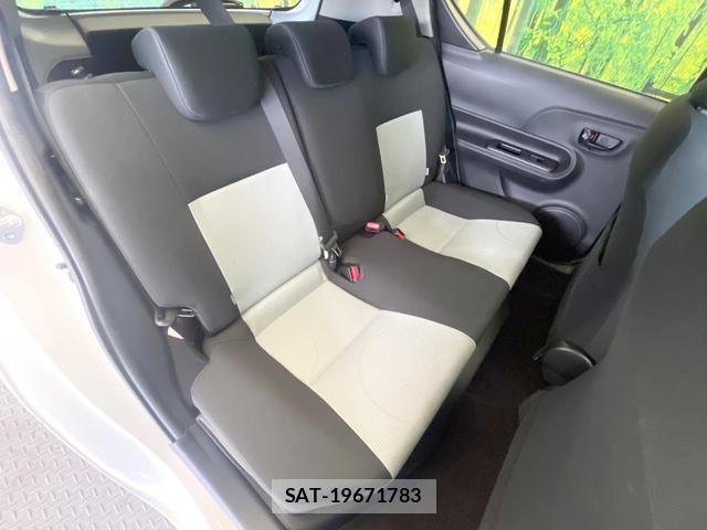 Toyota AQUA 2013-06 8373918-8