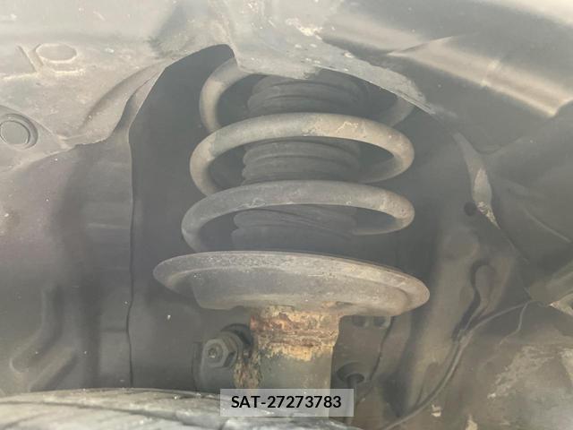 Toyota AQUA 2014-06 8374008-19