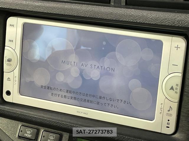 Toyota AQUA 2014-06 8374008-2