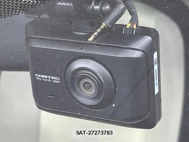 Toyota AQUA 2014-06 8374008-4