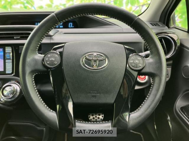 Toyota AQUA 2014-05 8374084-15