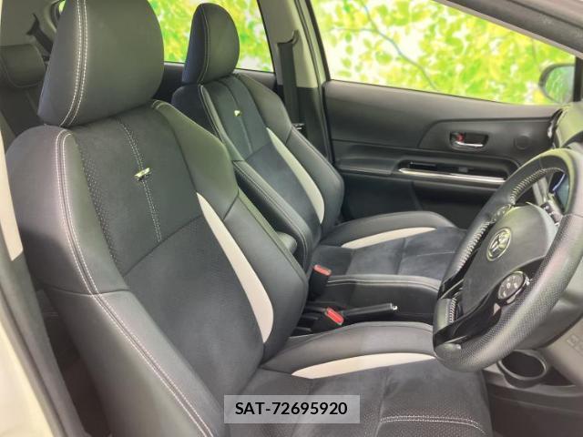 Toyota AQUA 2014-05 8374084-3