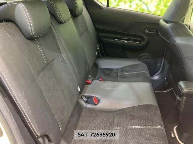 Toyota AQUA 2014-05 8374084-4