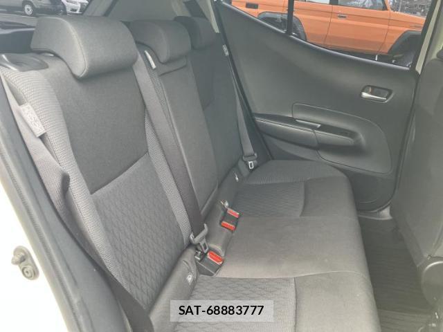 Toyota AQUA 2022-01 8374106-5
