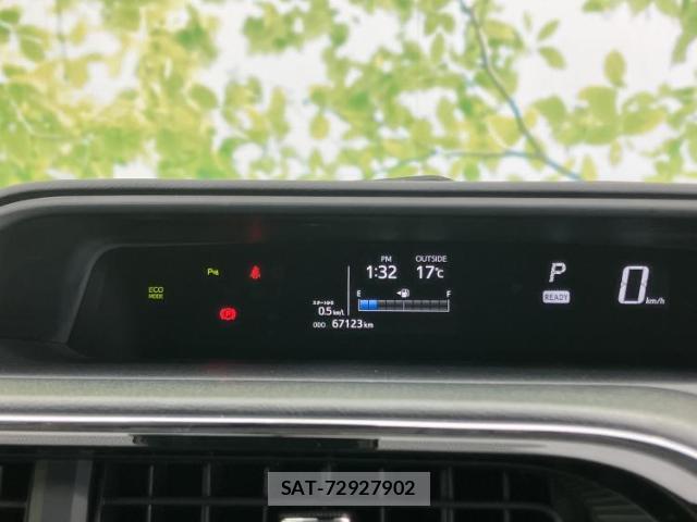 Toyota AQUA 2019-05 8374218-13