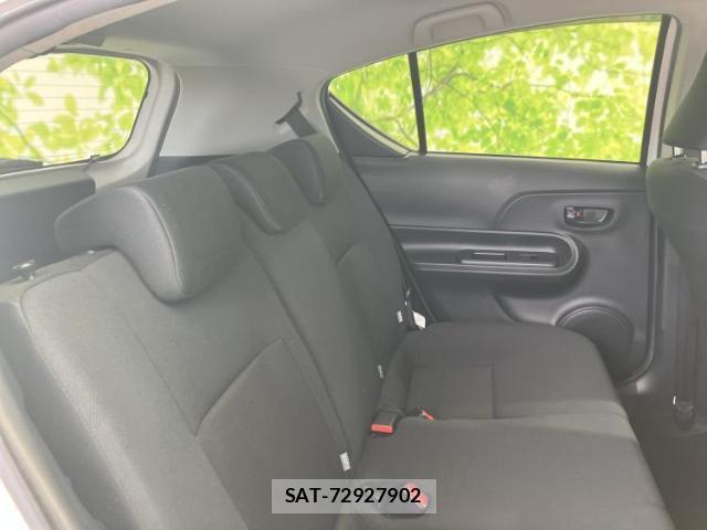Toyota AQUA 2019-05 8374218-4
