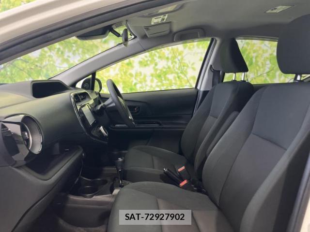 Toyota AQUA 2019-05 8374218-5