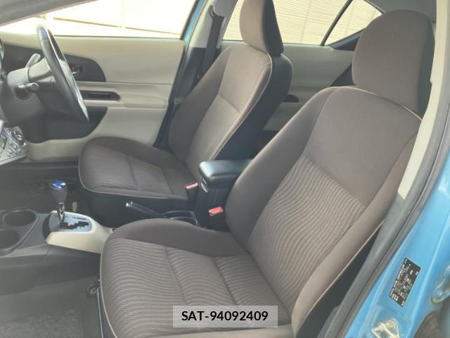 Toyota AQUA 2013-10 8374250-5