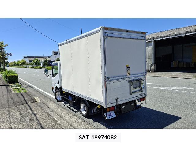 Nissan ATLAS 2015-03 8373148-15
