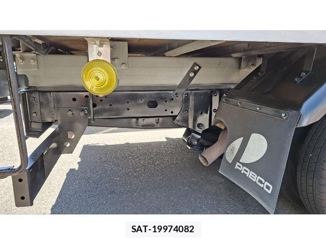 Nissan ATLAS 2015-03 8373148-19